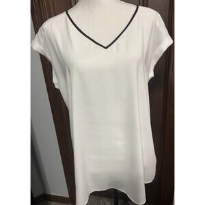 Express Women's Short Cap Sleeves Top White V-Neck Blouse Size Large